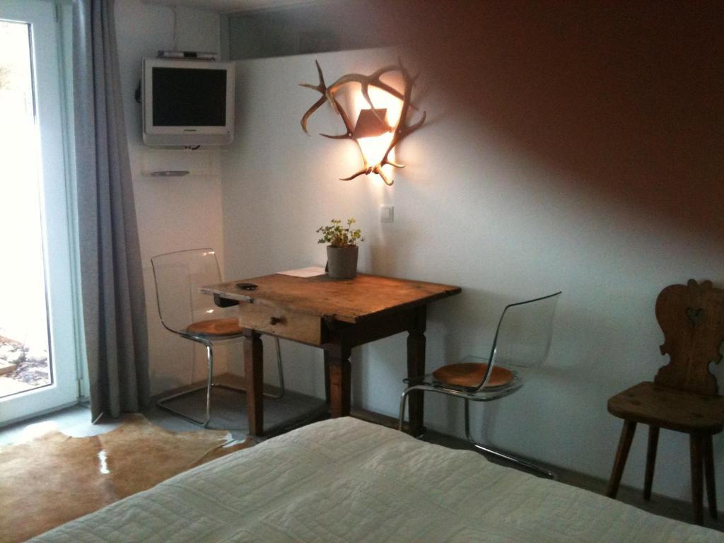 Ferienwohnung Studio am See Sankt Gilgen Zimmer foto